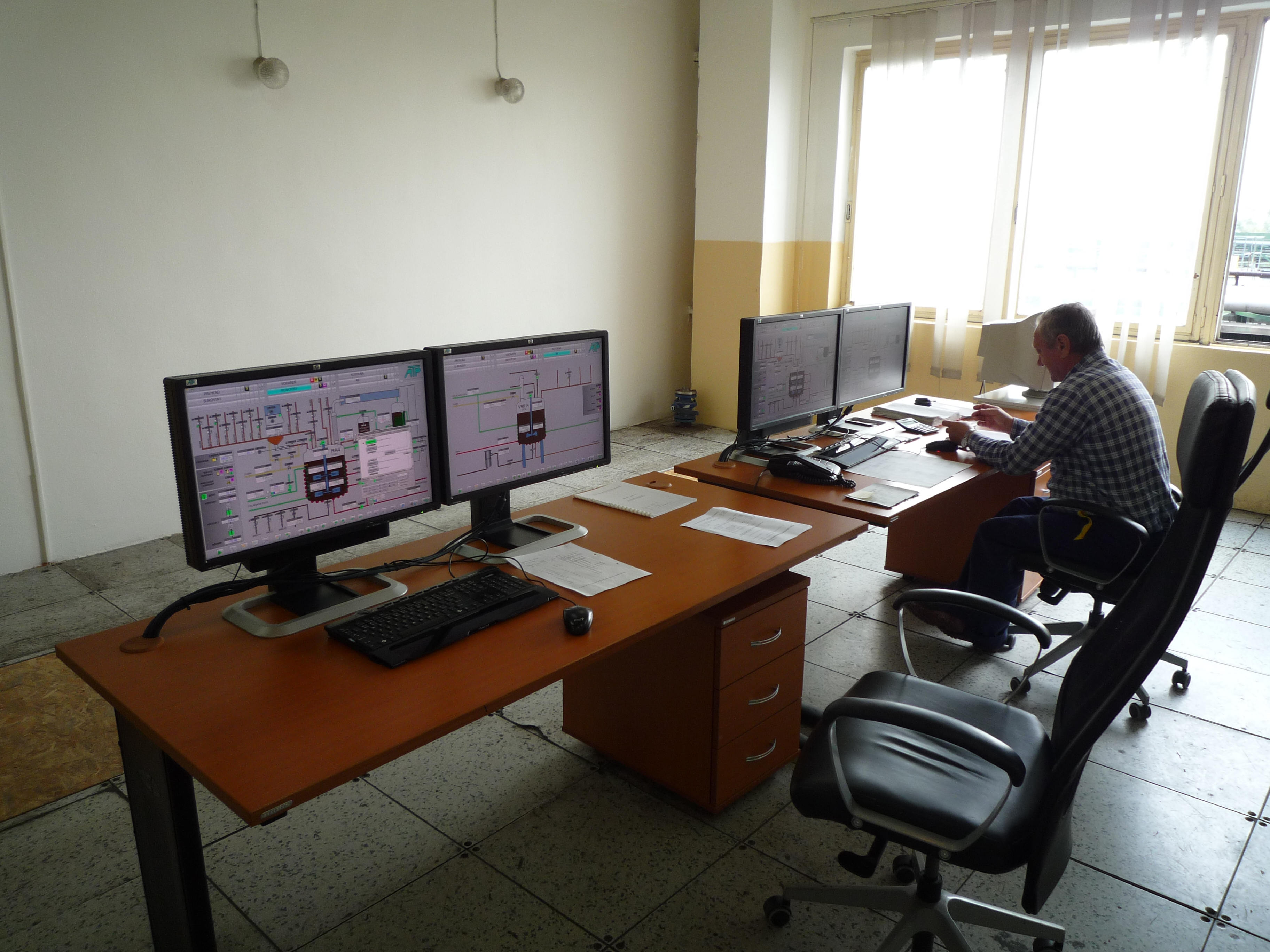 Pracovisko obsluhy DCS PCS7